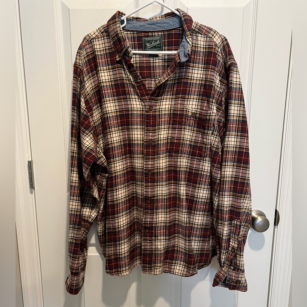 Woolrich Men’s XL Long-Sleeve Flannel (Deep Ruby Check)